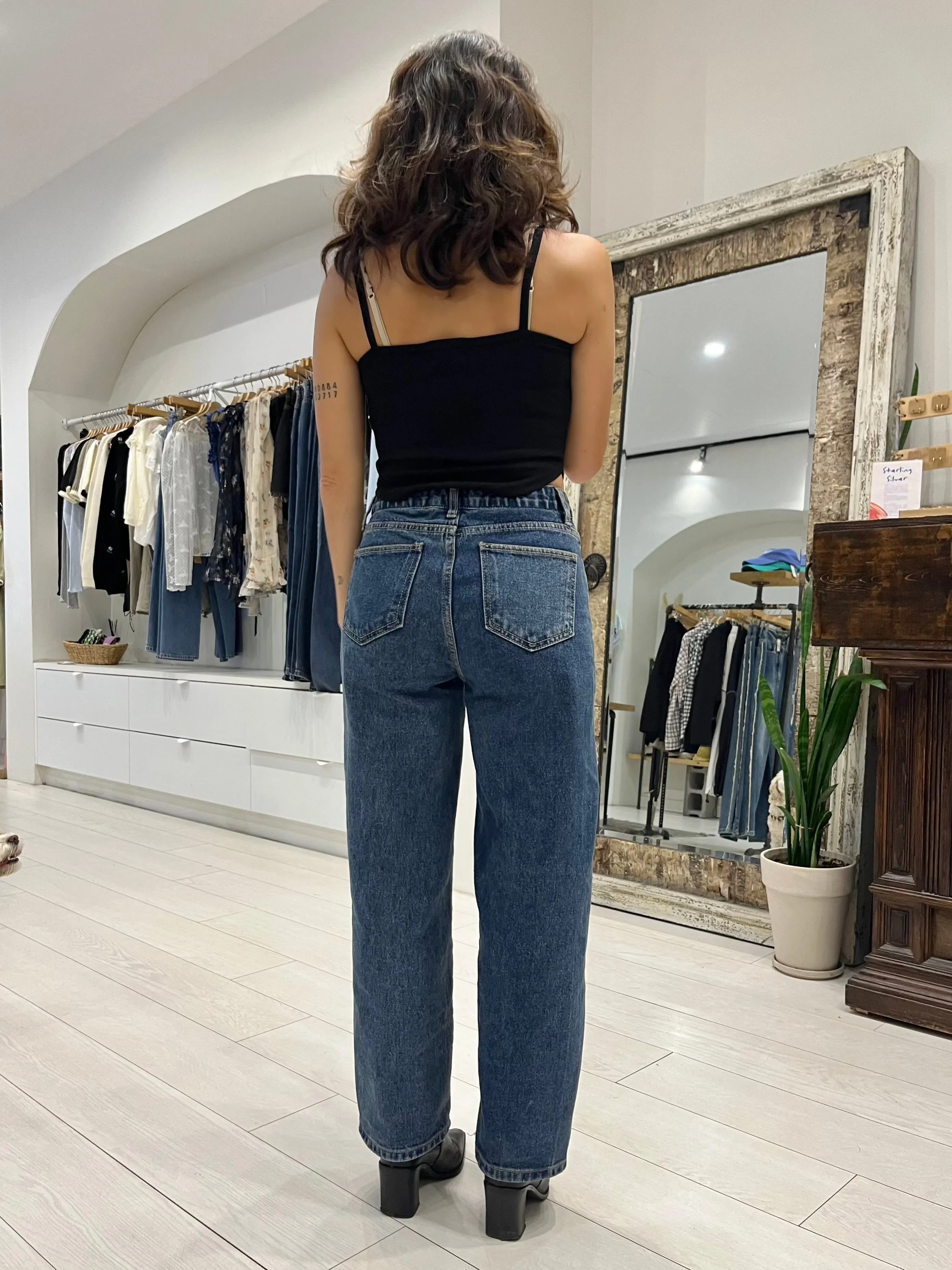 ANGLE Diagonal seam jeans