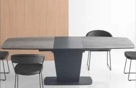 Athos Dining table By Calligaris  59" / 71"