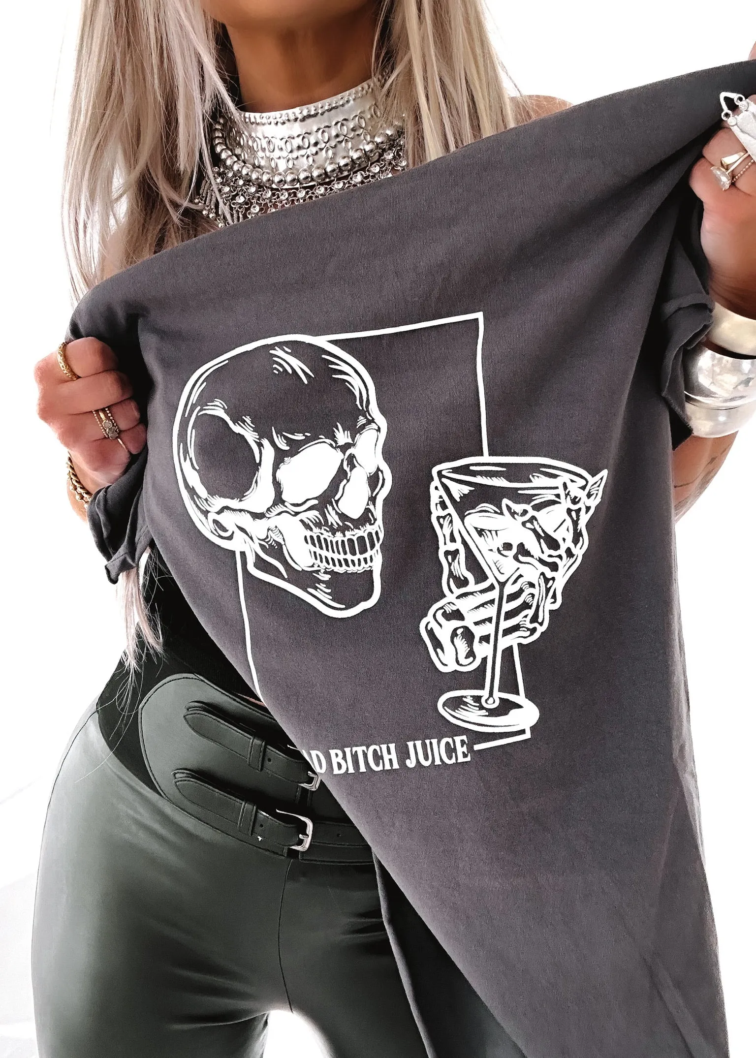 BAD BITCH JUICE SIDE SLIT TEE