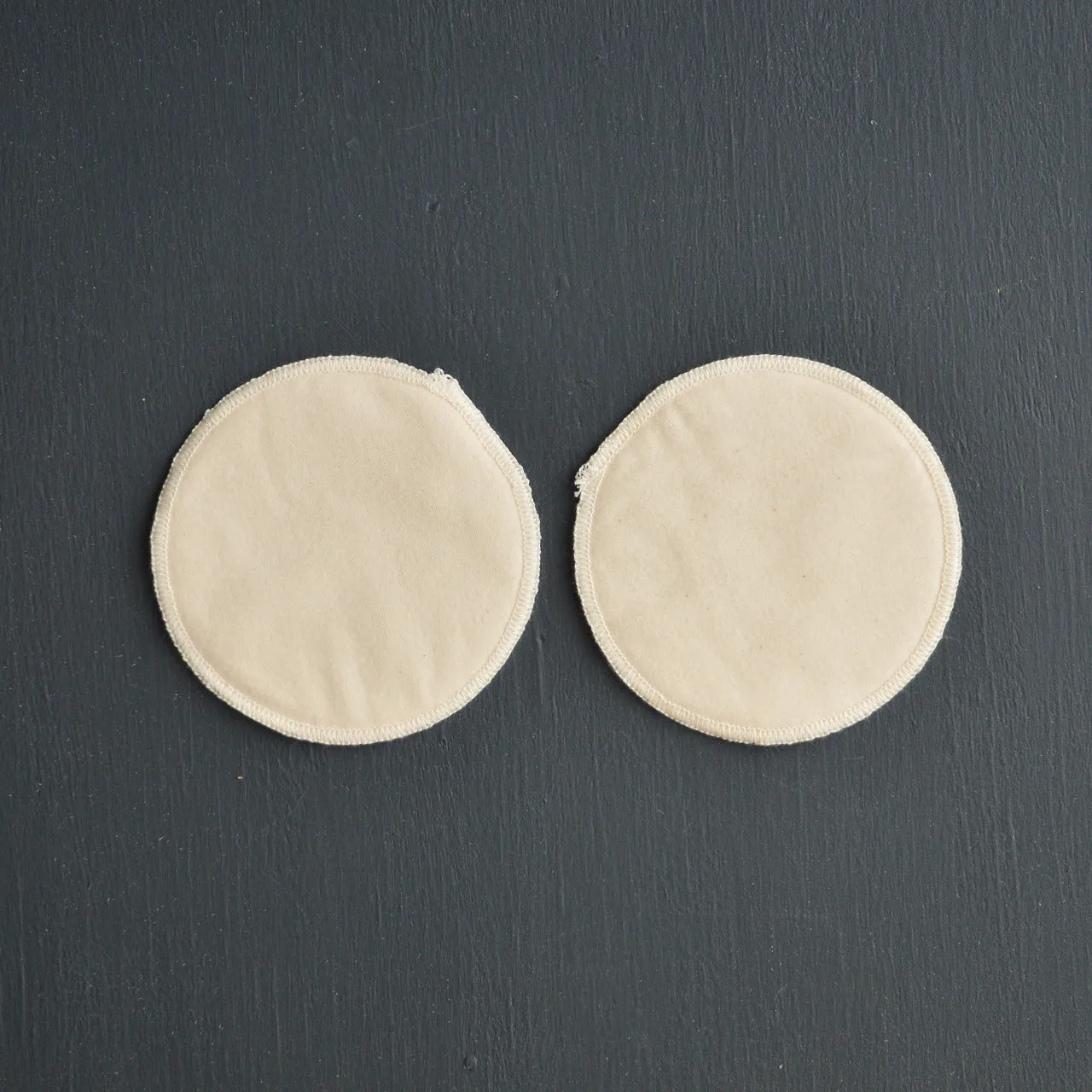 Breast Pads in Organic Cotton with Waterproof Outer