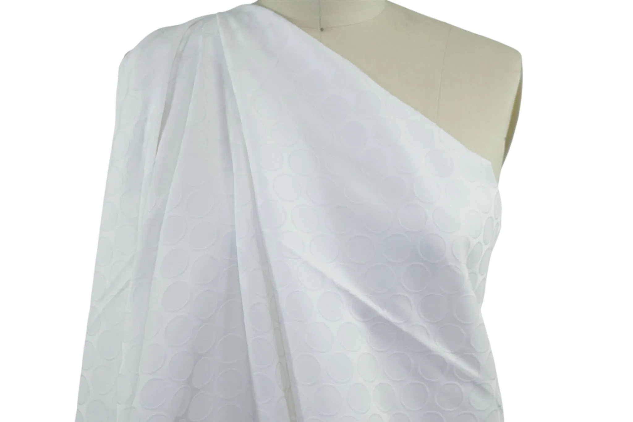 Circlet Pattern Jacquard - White