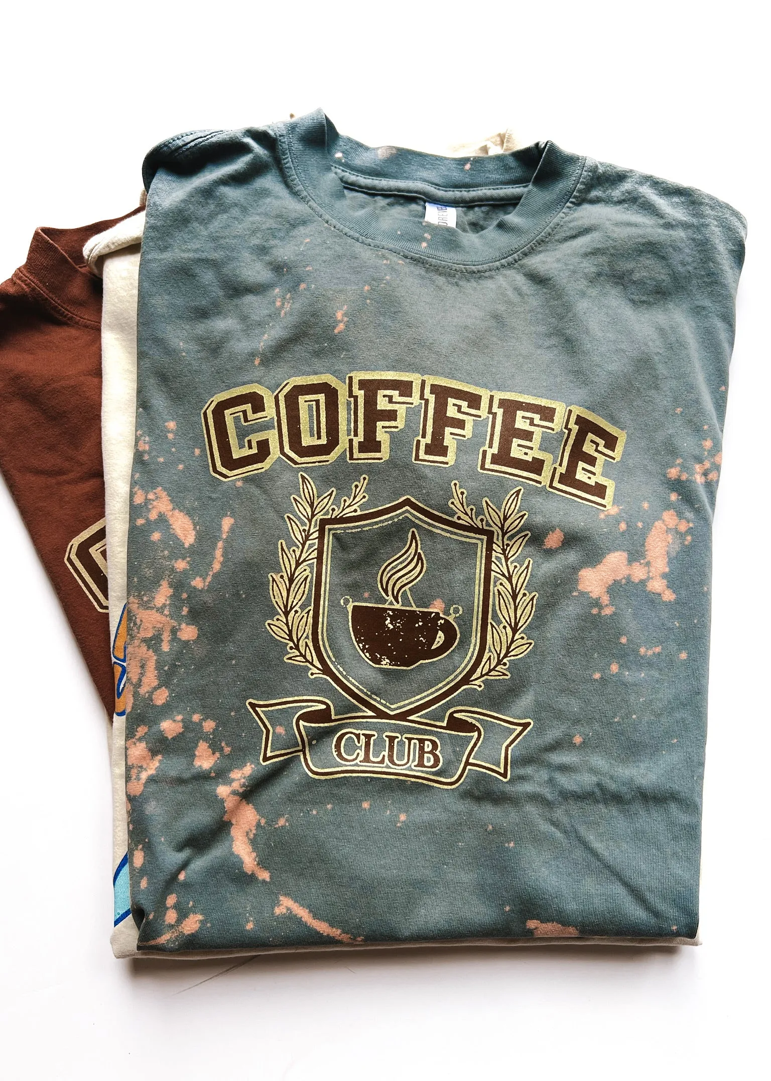 COFFEE CLUB BLEACHED OUT SIDE SLIT TEE