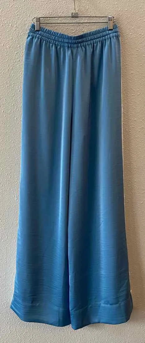 Essential Antwerp Blue and White Size M Pants