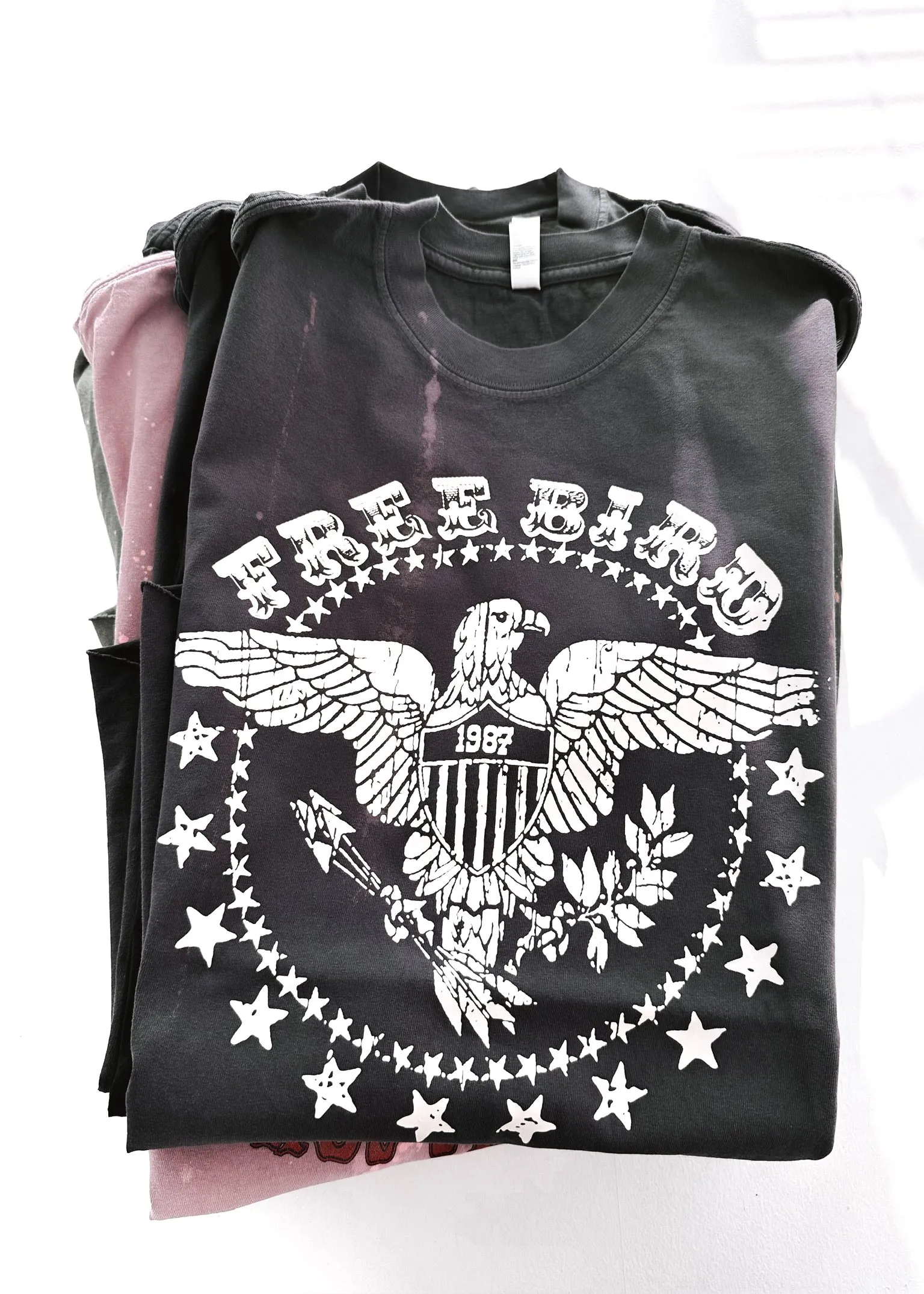 FREE BIRD BLEACHED OUT SIDE SLIT TEE