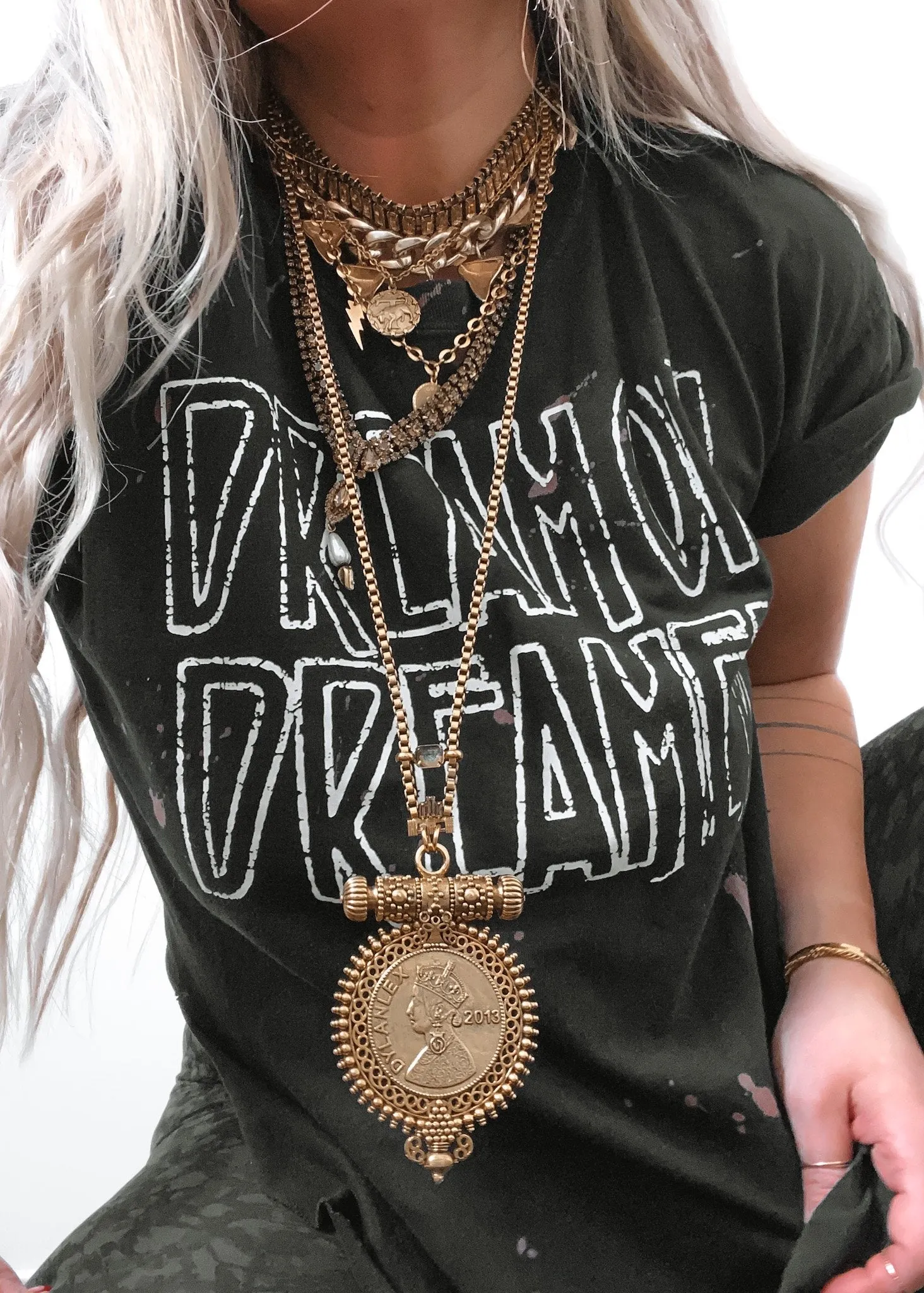 GYPSY DREAMER BLEACHED OUT SIDE SLIT TEE